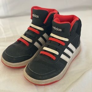 Hightop adidas sneakers for boys